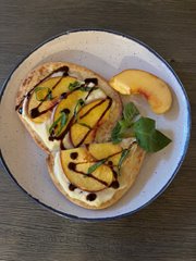 peach-flat-bread.jpg