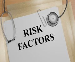 Heart disease risk factors infographic